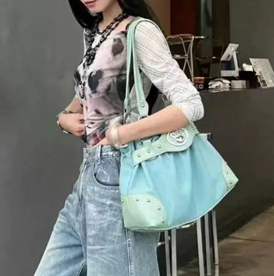 86f6cbf218b6fb367eeeff6cbd045ff8